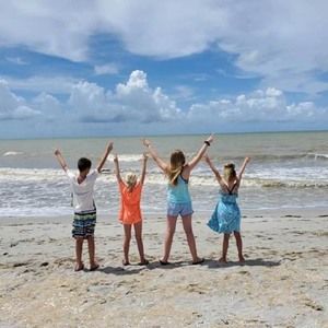 Meet your Posher, Cindy